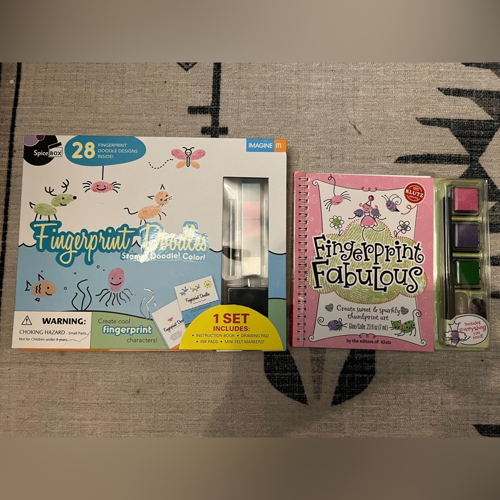 2 fingerprint art sets